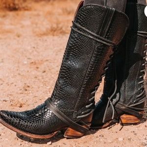 Sold out handmade 💯 leather strap cowgirl boots